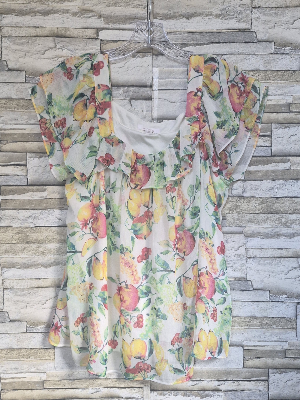 ​LC Lauren Conrad Top Women's M Cream Fruit Print Ruffle Square Neck Summer